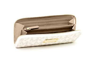 Michael kors wallet with zipper inside